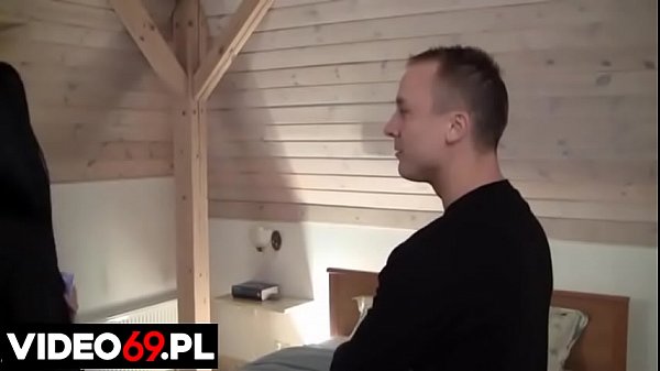 Polish porn - MILF real estate agent fucked by a client
