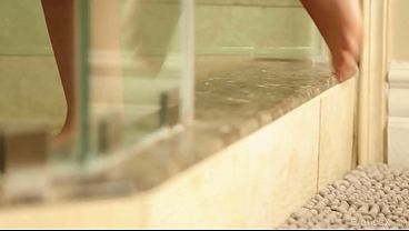 HARDX Seducing Her Housemate