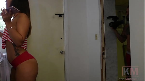 KM.19 Kelsi Monroe Laundry Room Fuck