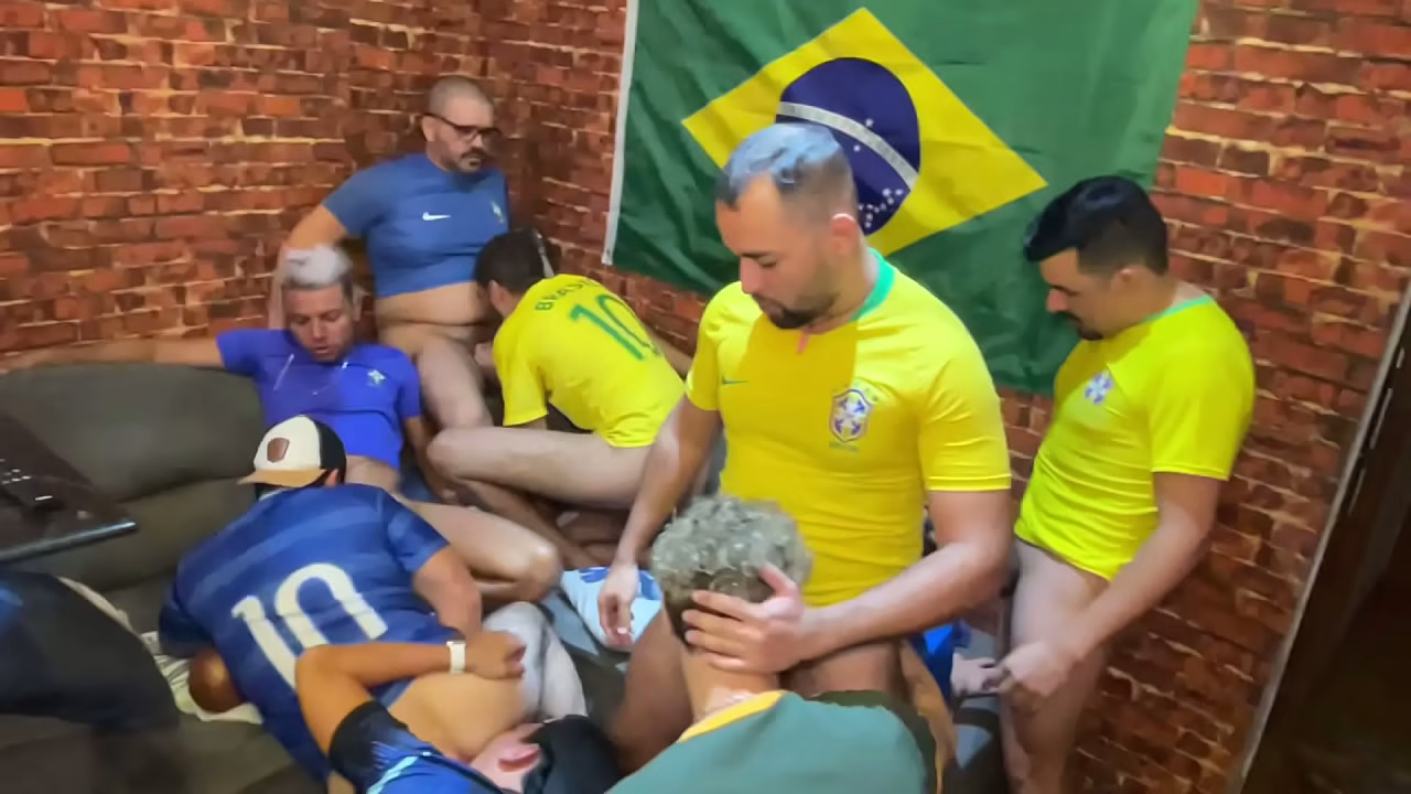 Aficionados y hombres bien dotados teniendo relaciones sexuales durante el descanso de un partido de fútbol.
                           anal latina ass amateur ass licking fetish ass to mouth gay orgy first time bareback flats ass worship interactive ass play gay blowjob anal orgasm muchos negros