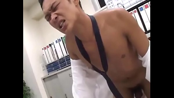 Suited Asian stud getting blown in his office -...