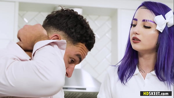 Dick Swardson and Peter Green swapping their daughters Val Steele and Jessae Rosae in a foursome