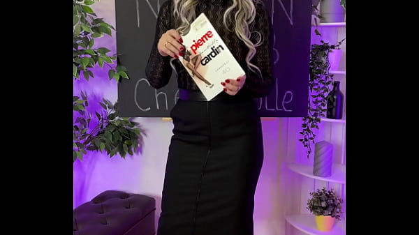 NYLON CLUB - SEXY MILF IN COFFEE COLOR STOCKINGS