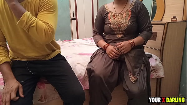 Download Video - saas ki non stop thukai when she was alone at Home