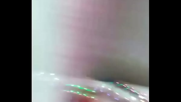 Nứng quá show hàng