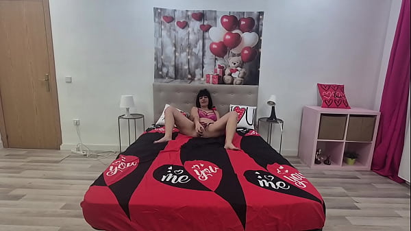 Real wet piss squirting anal orgasm in toilet