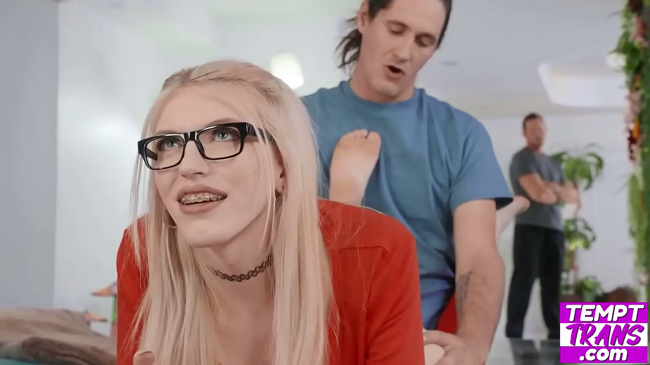 Trans Gamer Girl Gets Creampied in Her Tight Ass