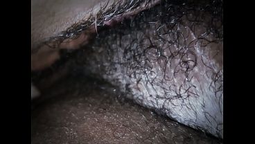 私の友人は、信者として私の妻のきつい尻を犯します。