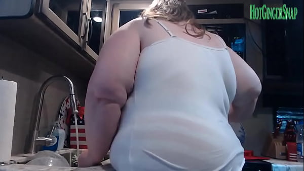 HotGingersnap washing dishes on clip4sale