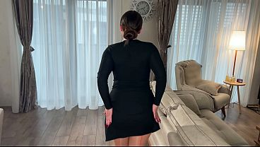 THIGHJOB DOMINATION IN PANTYHOSE AND HIGH HEELS