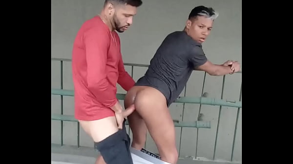 Download Video - FLAGRA DOTADOES MIJAM E DEPOIS FODEM UM AO OUTRO