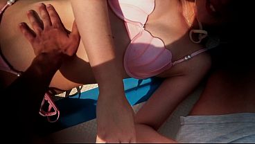 My step sis saw my dick and eagerly gave me a blowjob on the beach
