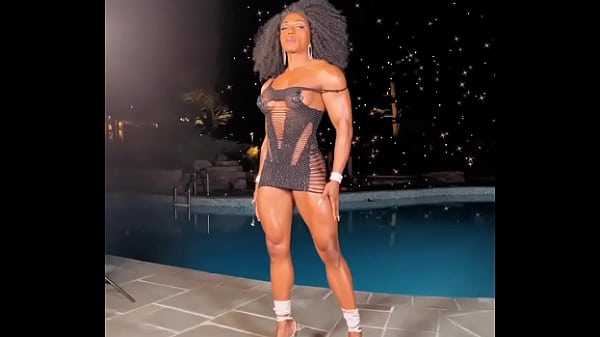 EROTIC HOT FEMALE MUSCLE BABE FBB 11