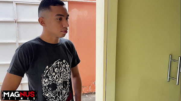 Download Video - Depois do copo de agua ele ganhou um boquete da ruiva safada