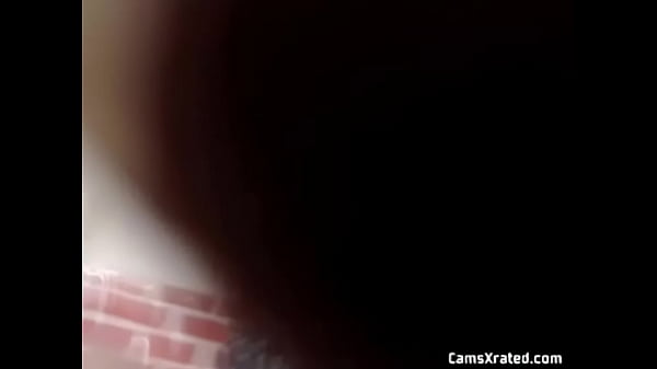 thumb squirting webcam hottie