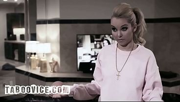 Aaliyah Love And Kristen Scott The Intervention
