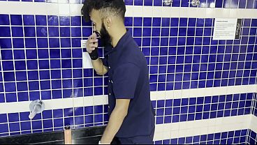 I called a technician to fix my bathtub, which was having problems. He was taking too long, and I needed to leave soon to meet my friends. I was already annoyed and told him to leave the repairman alone.