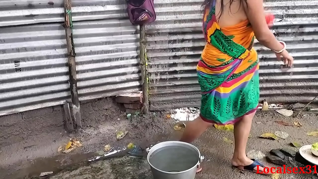 Indian Wife Fucked by Ex Boyfriend at Luxurious Resort - Outdoor Sex Fun at Swimming Pool