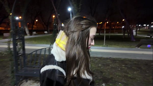 Valentine&rsquo;s Surprise He Gifts Me a Toy, I Squirt for Him & Make Him Cum Twice