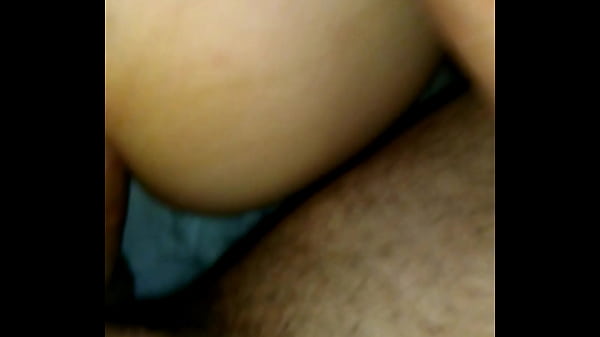 thumb ingrid dando o cu