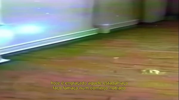 VIAGEM ALUCINANTE SKIZOFRENICA CARALHUDA  AO SOM DE GARAMUJO