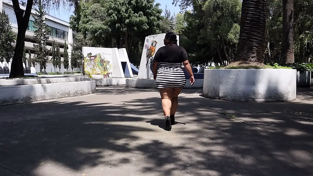 Caminata en el parque vestido rayas