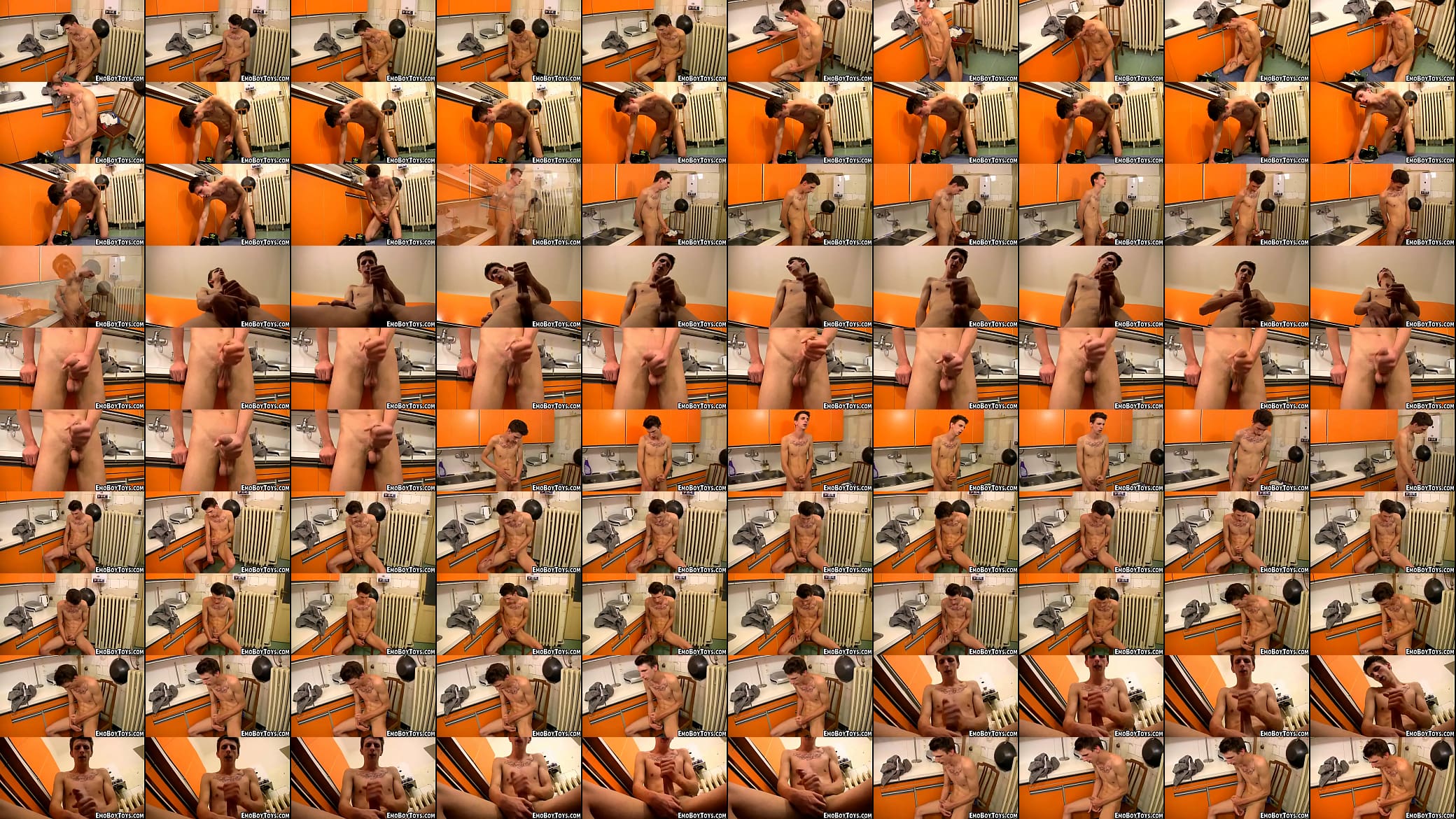 Lonely  emo plays with his cock 预览图