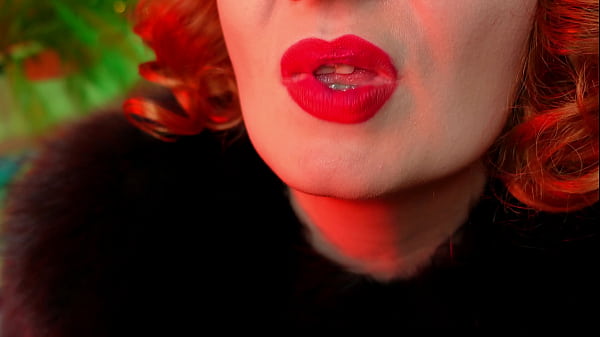 LipStick and FUR fetish Goddess