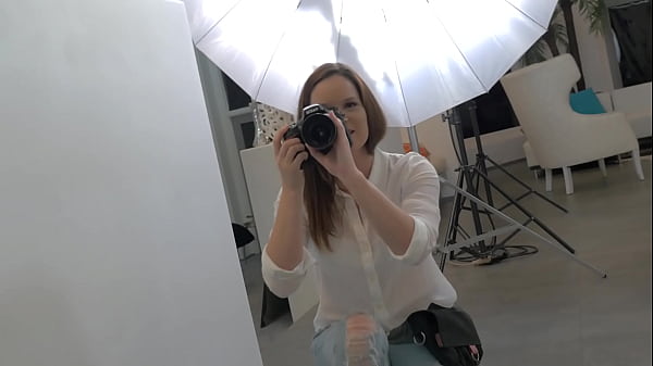 Lesbian models give a photographer a strong, shaking orgasm by fingering and rubbing her pussy