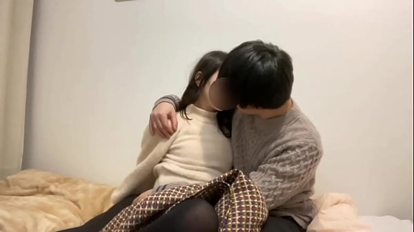 Download Video - 生理中の過ごし方 休日デート終わりにベッドでまったりしてたら甘々ディープキスからイチャイチャが始まった&period;&period; &sol;Japanese amateur hentai