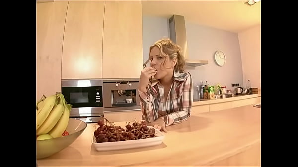 Anna Key Is A Countryside Girl Gone Bad (HD scene)