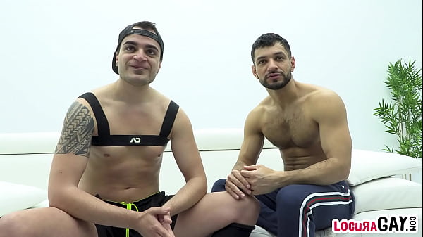 LocuraGay - Chulo Kevin Lauren se folla a su co...