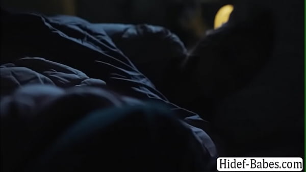 Horny milf makes ste pussy wet