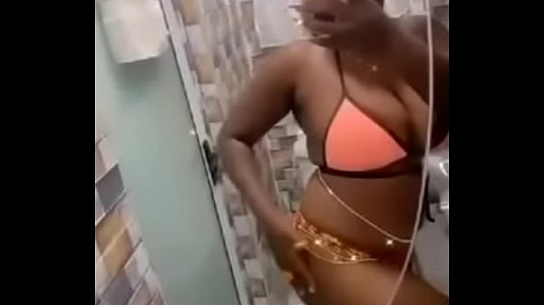 Fuckme Shakes Of Her Ass
