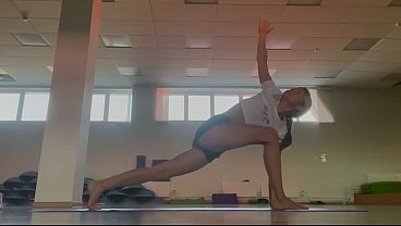Yoga fetish with Gina Gerson