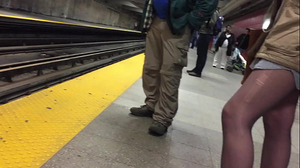 Sexy Nylon Covered Legs Seen In Public