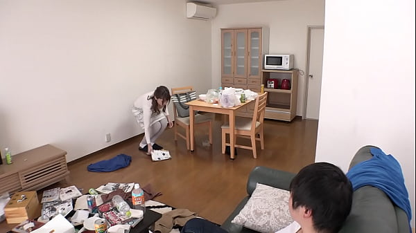"Forgive me because I'm already gone!!" Immediately insert into the too erotic big ass of the beautiful staff dispatched by the housekeeping service!! Pile driving piston creampie!!! Part 1