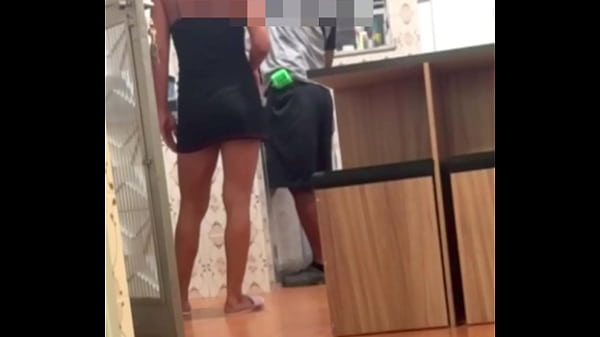 Belinha Hotwife showing off twice: she seduced the delivery guy and then the Uber driver. She got two loads in her mouth!