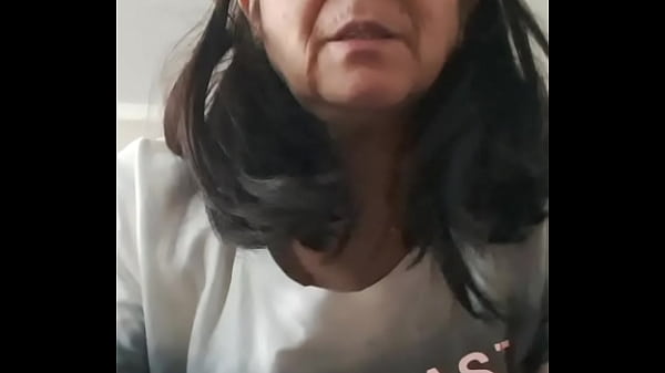 Snowbunniebaddie - Fingering my pussy in the mirror from the back