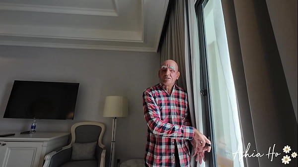 87 years old scammer acts as rich landlord but having his way to get innocent pussies