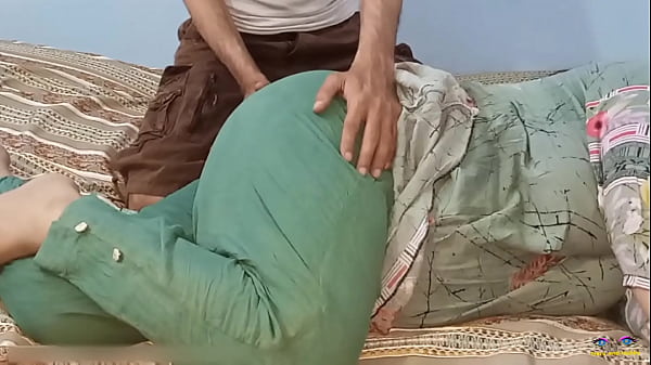 Desi BBW Bhabhi Takes Devar's Big Cock In Missionary