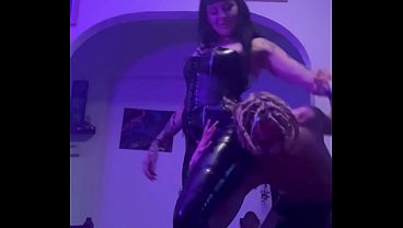 Goth dominatrix lift carry twink slave part 1
