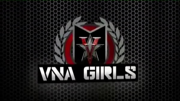 Bubble Ass Redhead Penny Pax & BBW Christie Stevens Make Out!