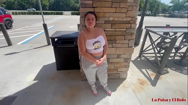 La Paisa y El Rolo - Gorgeous thick Colombian picked up at gas station Gets pounded while on her days! La Paisa Tinder date