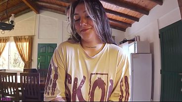 Young stepsister fucked while washing dishes