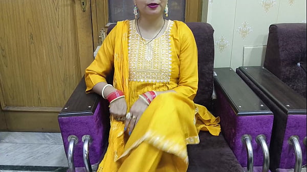 Download Video - Husband surprises his wife on her birthday by giving her sexual pleasure in hindi audio