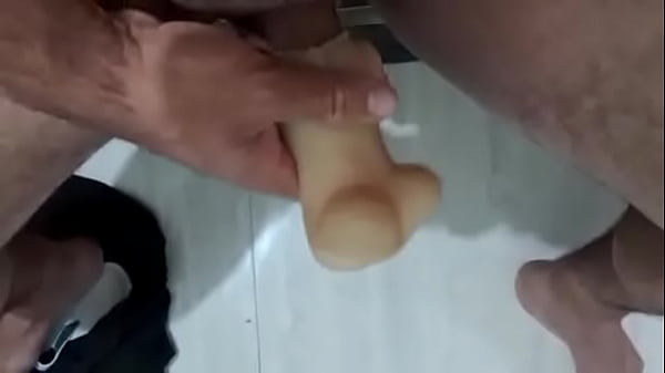 Testando o masturbador