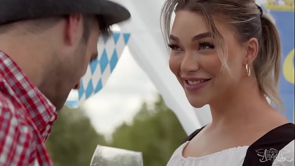 Emma Rose Is Supposed To Serve Drinks But She F...