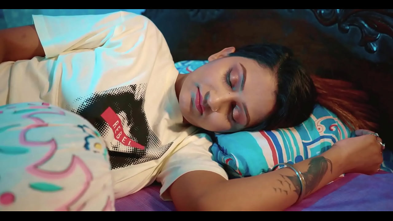 INDIAN DESI TEEN NEW SEX MMS SCANDAL