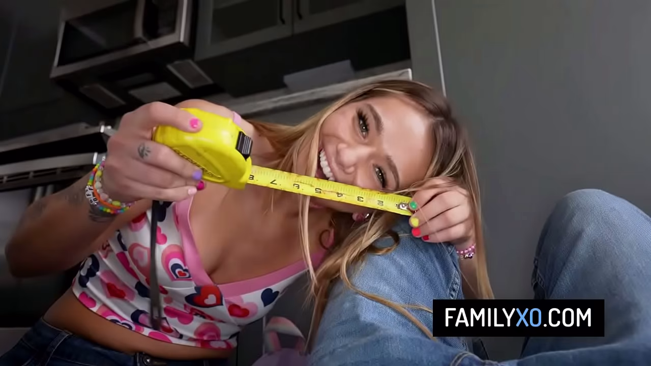 Stepdaughter finally gets stepdad'_s cock in her pussy - Mia Kay